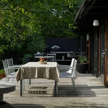 Architect-designed 70s Style House * Højby