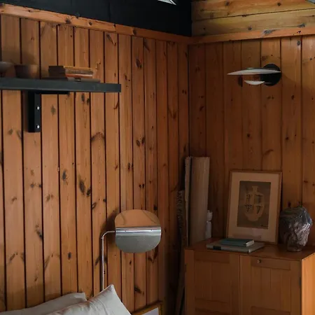 Сasa de vacaciones Architect-designed 70s Style House